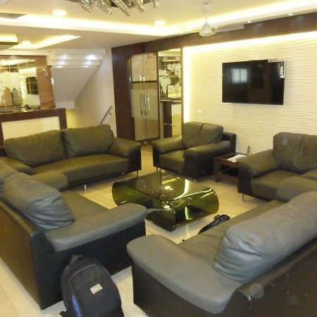 Hotel Orient Palace มุมไบ ภายนอก รูปภาพ