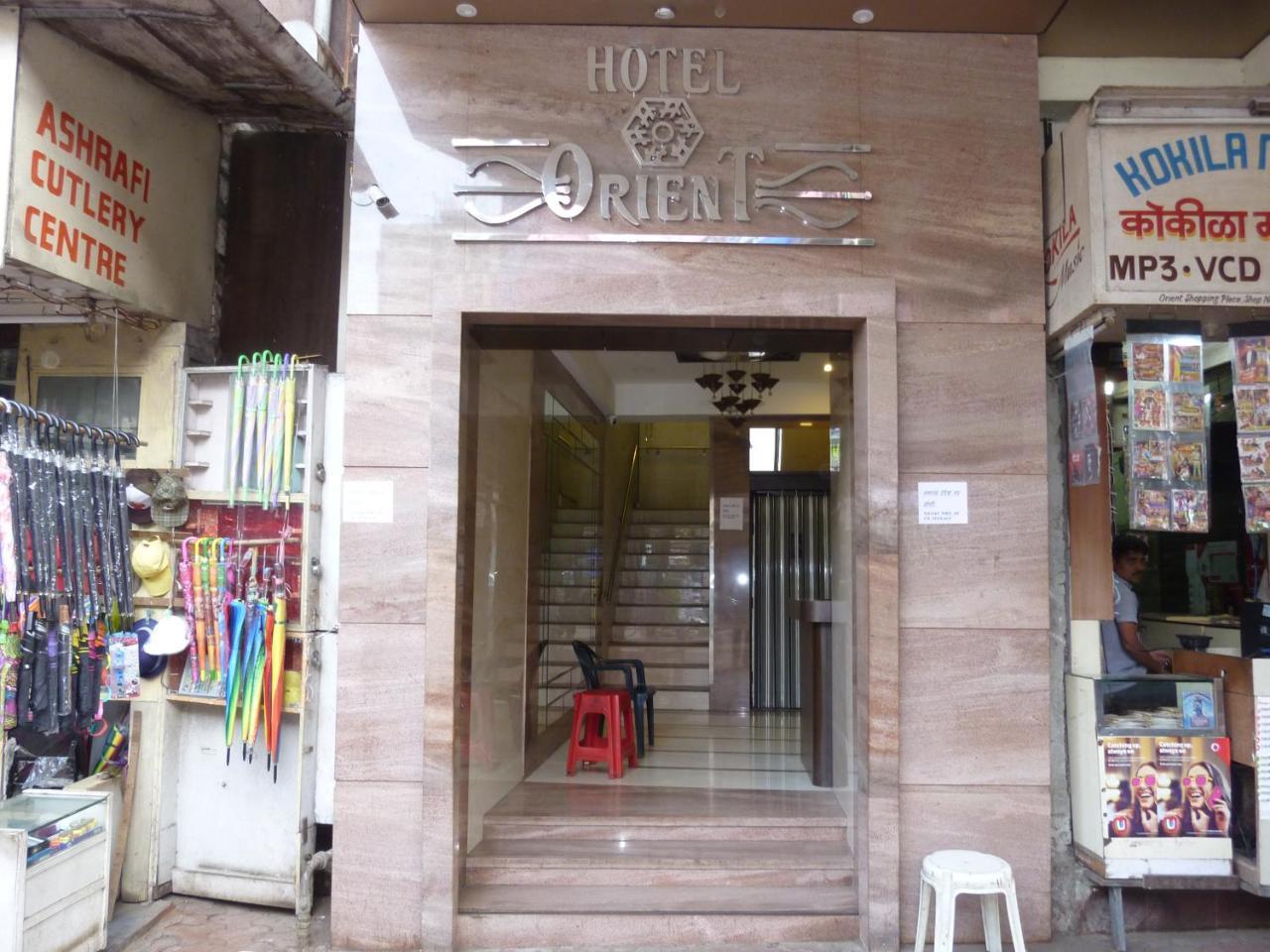 Hotel Orient Palace มุมไบ ภายนอก รูปภาพ